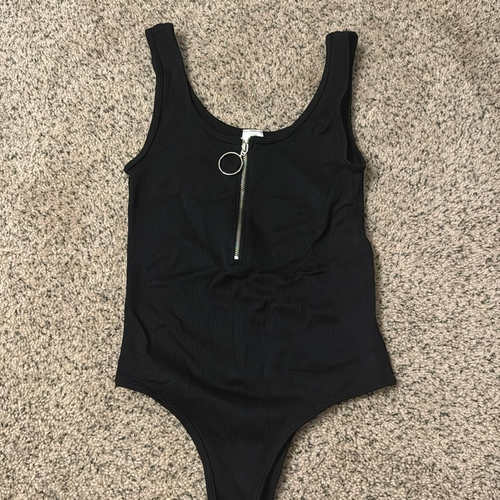 🛑3 FOR $30🛑 Zipper Bodysuit